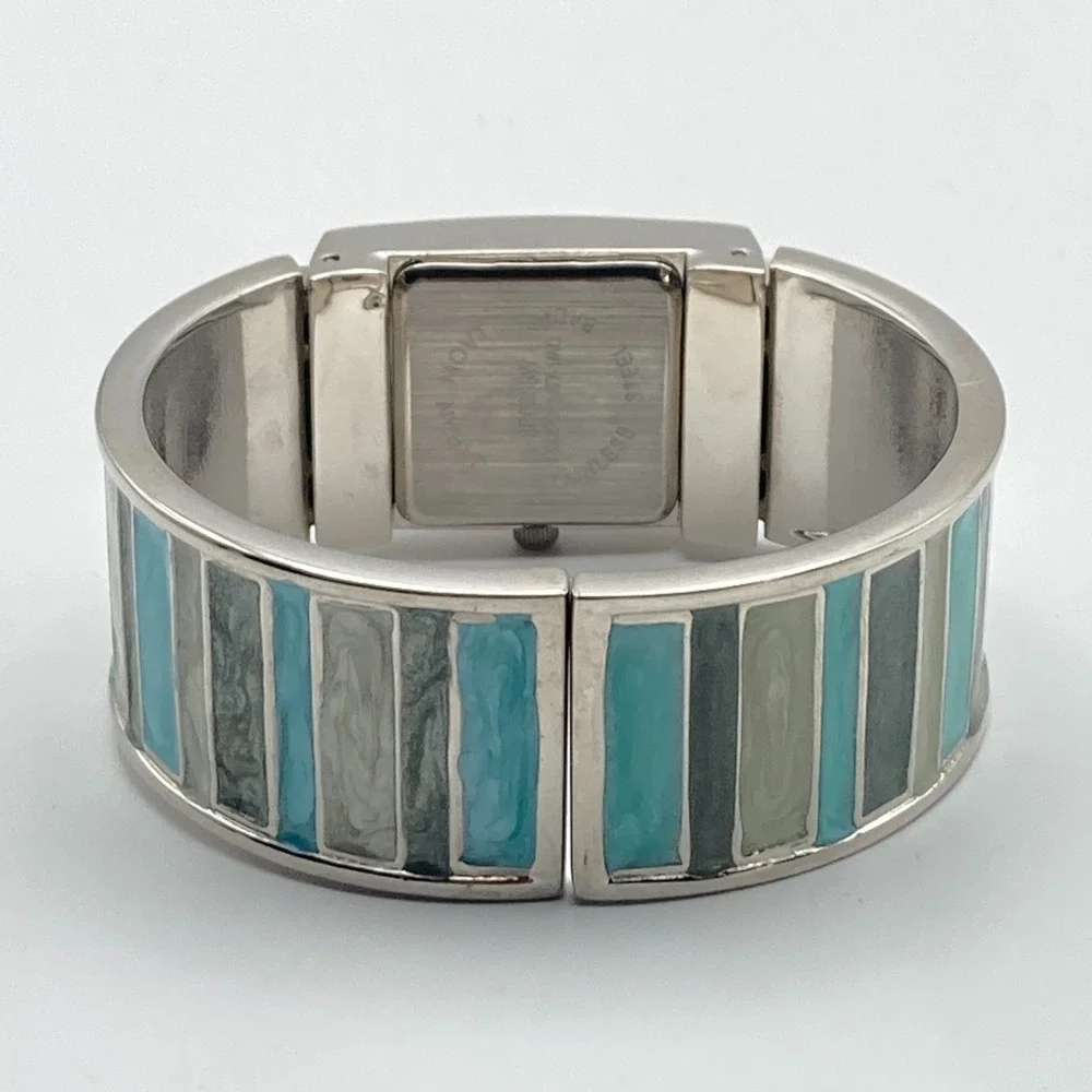 Women's Watch Silver Tone 23mm Cuff Enamel Swirl Blue Beach New Battery 6.25